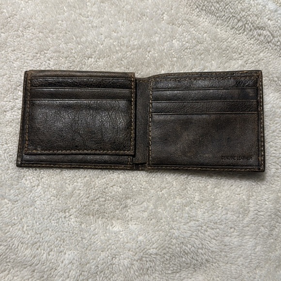 Levi's Leather Wallet - Picture 6 of 8